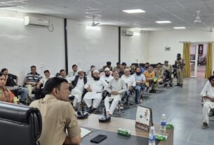 सड़क पर नहीं पढ़ी जाएगी बकरीद की नमाज, खुले में कुर्बानी पर पाबंदी